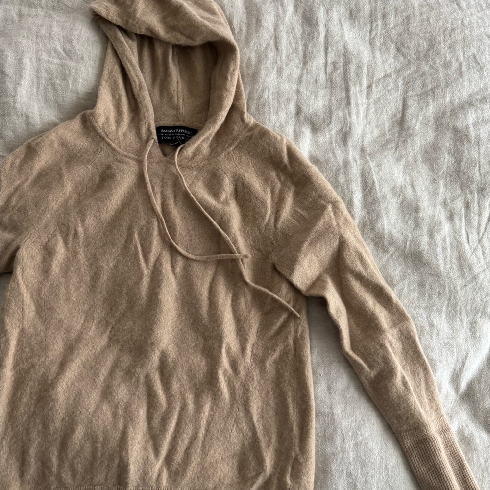 Women’s cashmere Banana Republic Tan Hooded Sweater Relaxed Fit